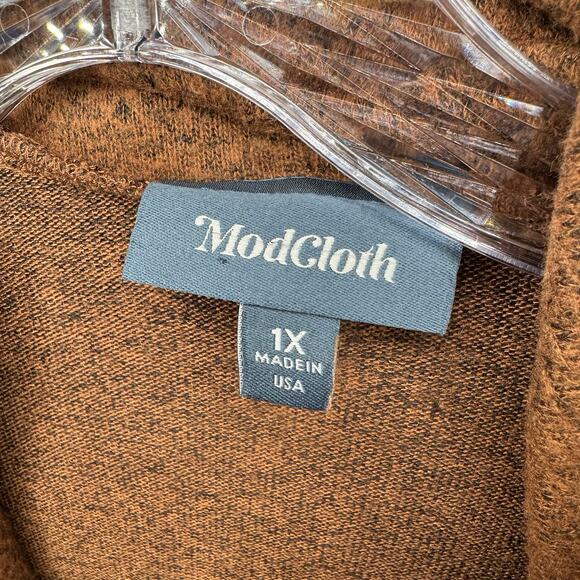 ModCloth Women’s 1X Brown Cowl Neck Tunic Top Long Sleeve Stretch Knit - Picture 2 of 8